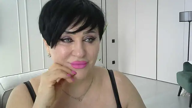 Kleotempt online show from April 2026 09:58:01 AM