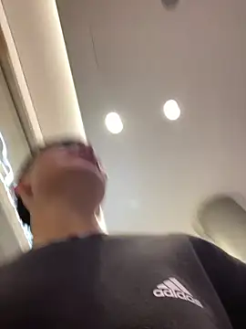 Tomnico 19 online show from March 2026 09:21:02 PM