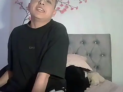 WillowPill5 online show from March 2026 01:28:01 PM