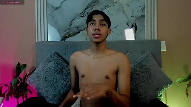 Eros Lux online show from April 2026 03:08:01 PM