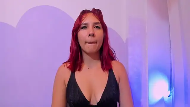 Snapshot of violeta_blaze1 chatting on June 2026 10:20:01 AM violeta blaze1 online show from June 2026 10:20:01 AM
