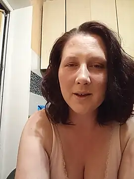 Snapshot of Sweet_Aurorari chatting on June 2026 10:04:01 PM Sweet Aurorari online show from June 2026 10:04:01 PM