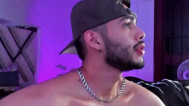 Vincentblack online show from April 2026 04:48:02 AM