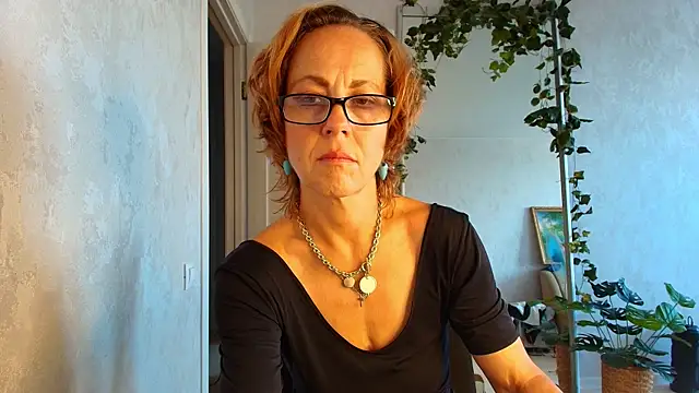 LioraWeiss online show from July 2026 08:17:02 AM