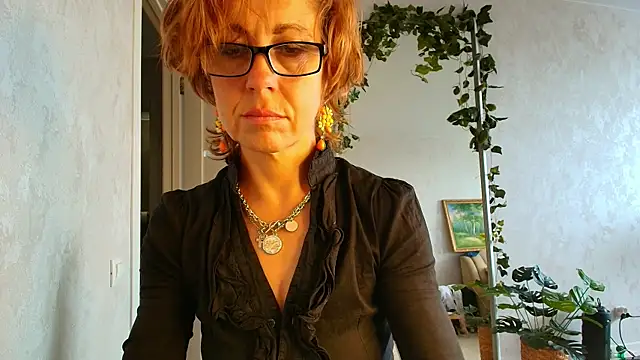 LioraWeiss online show from July 2026 06:22:02 AM