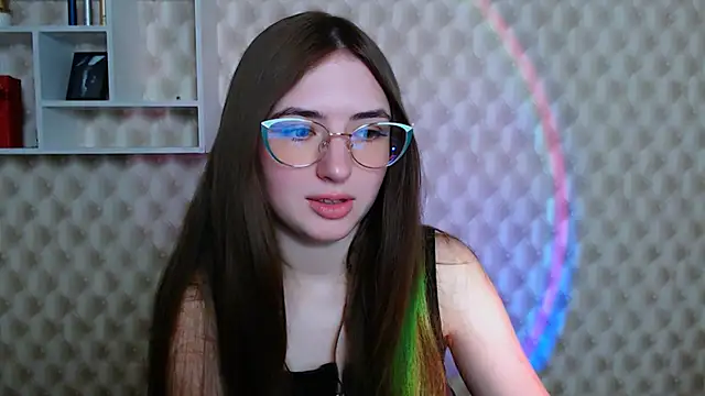 Snapshot of AnnaFlirt_ chatting on June 2026 09:43:01 AM AnnaFlirt online show from June 2026 09:43:01 AM
