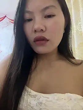 Snapshot of qweqwe2qwe3 chatting on March 2026 11:28:02 AM qweqwe2qwe3 online show from March 2026 11:28:02 AM