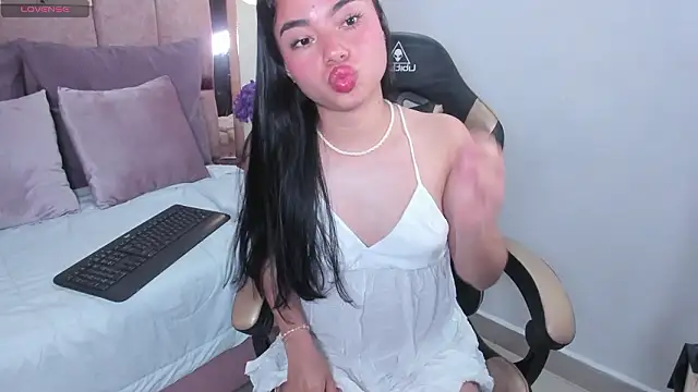 shelseanova online show from February 2026 01:43:01 PM