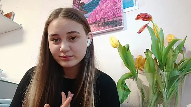 VeloraStar online show from March 2026 11:38:01 AM