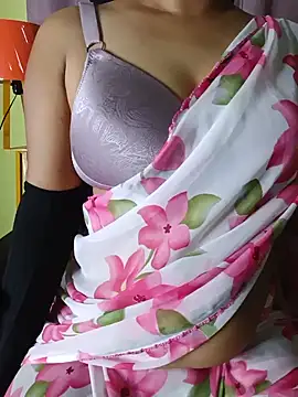 Snapshot of Kritika05 chatting on June 2026 03:50:01 PM Kritika05 online show from June 2026 03:50:01 PM
