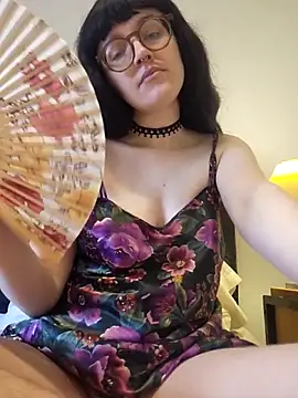 Mommynatrix online show from April 2026 04:55:01 PM