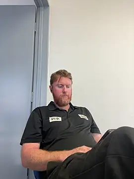 Freddybobby online show from March 2026 08:09:01 AM