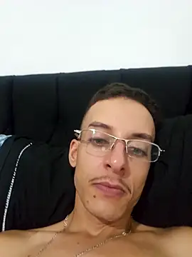 Snapshot of jhowbala chatting on March 2026 05:44:01 AM jhowbala online show from March 2026 05:44:01 AM