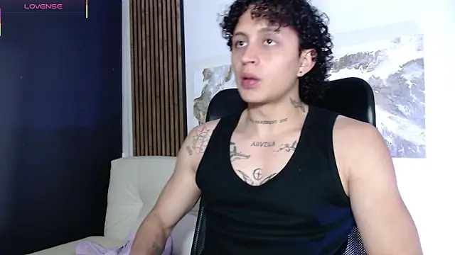 Jay Taylor1  online show from February 2026 02:32:02 AM