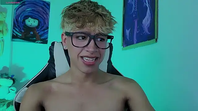 Ryan sweet online show from March 2026 11:52:02 PM