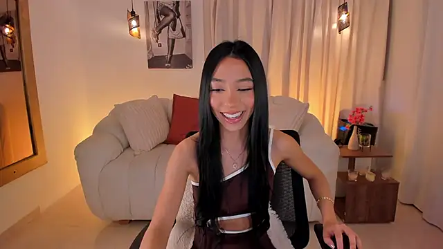 Snapshot of IsabellaLux_ chatting on May 2026 04:35:02 PM IsabellaLux online show from May 2026 04:35:02 PM