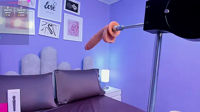 dahiana boobs online show from June 2026 03:31:01 AM