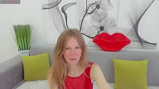 Mira XOo online show from April 2026 02:18:01 PM