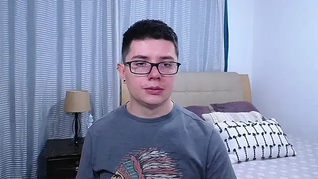 BlackFoXXX69 online show from April 2026 07:53:01 PM