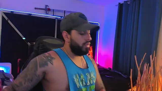 ostin-big21 online show from April 2026 10:32:01 PM