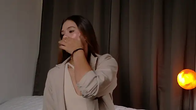 Mia Benett  online show from March 2026 01:07:02 PM