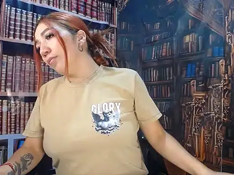 SerenaFoxx  online show from March 2026 03:34:02 AM