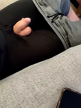 Melbourneguy101 online show from February 2026 12:10:01 AM