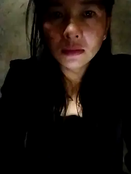 rinrin7700 online show from April 2026 07:42:02 PM