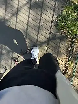 Snapshot of portostrip chatting on April 2026 12:38:02 PM portostrip online show from April 2026 12:38:02 PM