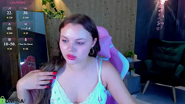 serinella  online show from July 2026 10:54:02 AM