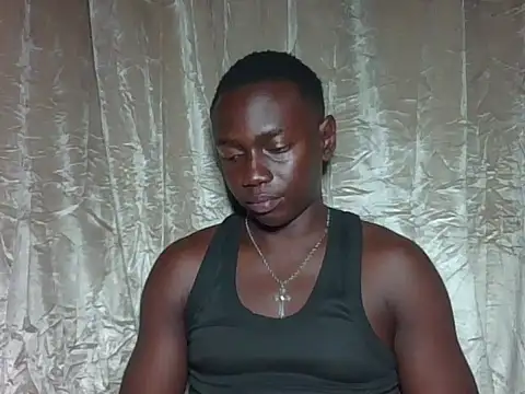 darkerberryguy online show from April 2026 09:50:01 PM