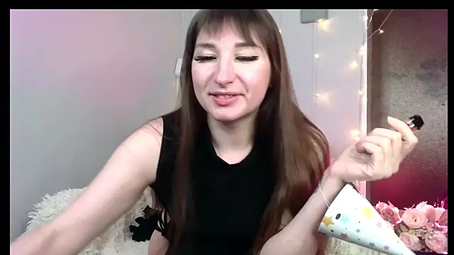 Birdie Kiss online show from April 2026 09:26:01 PM