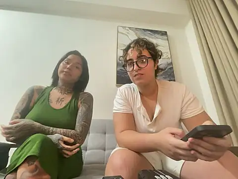 yassiestar online show from March 2026 04:35:01 PM