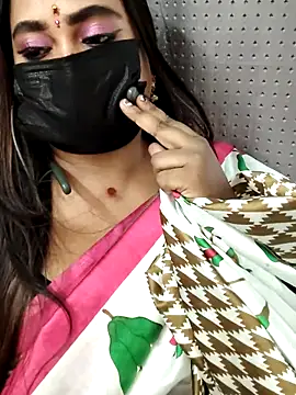 Cutie Nila online show from May 2026 04:39:02 AM