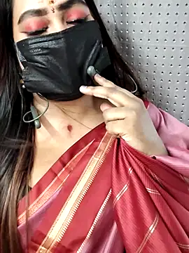 Cutie Nila online show from May 2026 04:53:02 AM