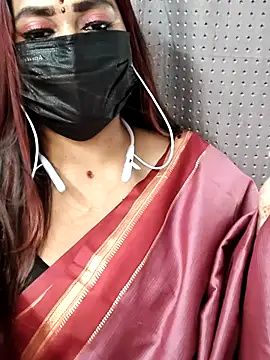 Cutie Nila online show from July 2026 05:02:02 AM