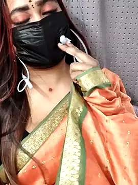 Cutie Nila online show from July 2026 05:10:02 AM