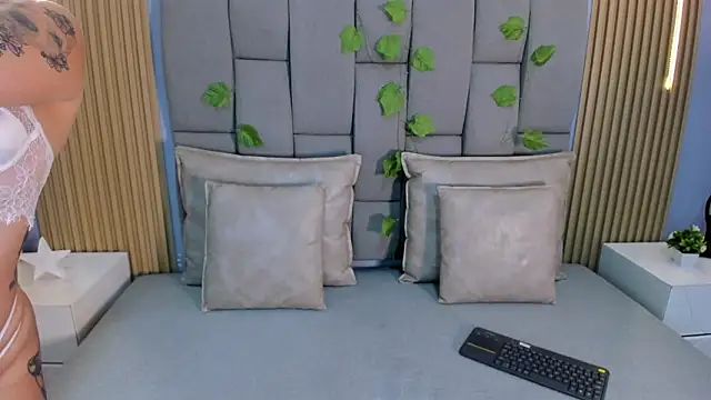 ValeriaRose  online show from March 2026 11:38:02 AM