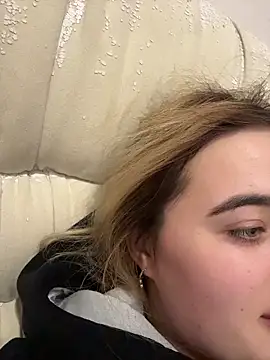 TiffanyCouture online show from February 2026 05:47:02 PM