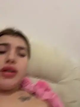 TiffanyCouture online show from March 2026 07:30:01 PM