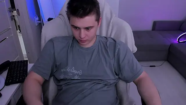 max sm1th online show from March 2026 07:16:02 AM