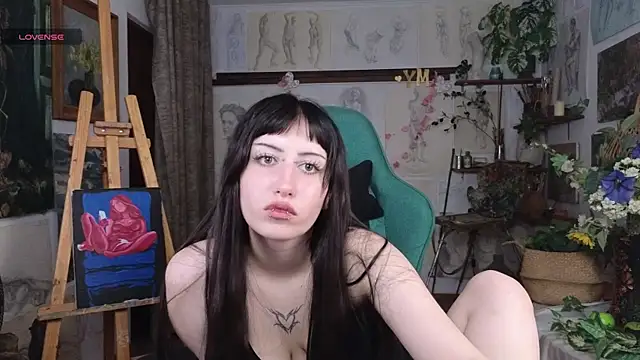 Snapshot of EffieMeowley chatting on May 2026 12:34:02 PM EffieMeowley online show from May 2026 12:34:02 PM