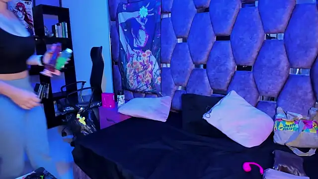 Maky Coss online show from April 2026 02:20:01 PM