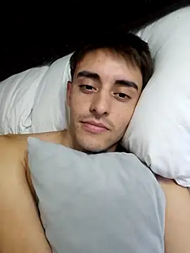 Snapshot of gastontwink chatting on March 2026 08:06:02 PM gastontwink online show from March 2026 08:06:02 PM