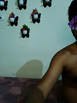 Sweet Cpl  online show from April 2026 04:01:01 PM