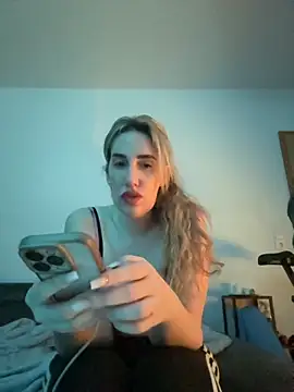 JuliaPrivat online show from March 2026 09:10:01 PM