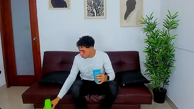 oria Light online show from March 2026 12:22:01 PM