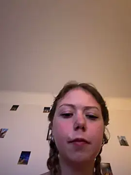 Julia-Stegner online show from March 2026 08:39:01 PM