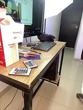 Naya Noir online show from March 2026 11:39:01 AM