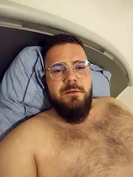 Enzo9911 online show from April 2026 05:21:02 PM